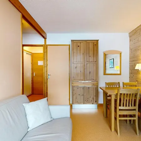 Aparthotel Les Arolles - 1800 La Plagne-Tarentaise